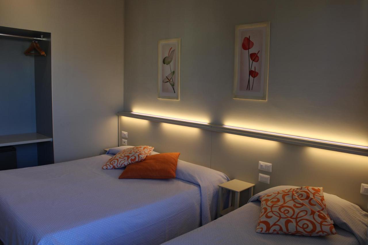 Hotel Delfina Signa Luaran gambar