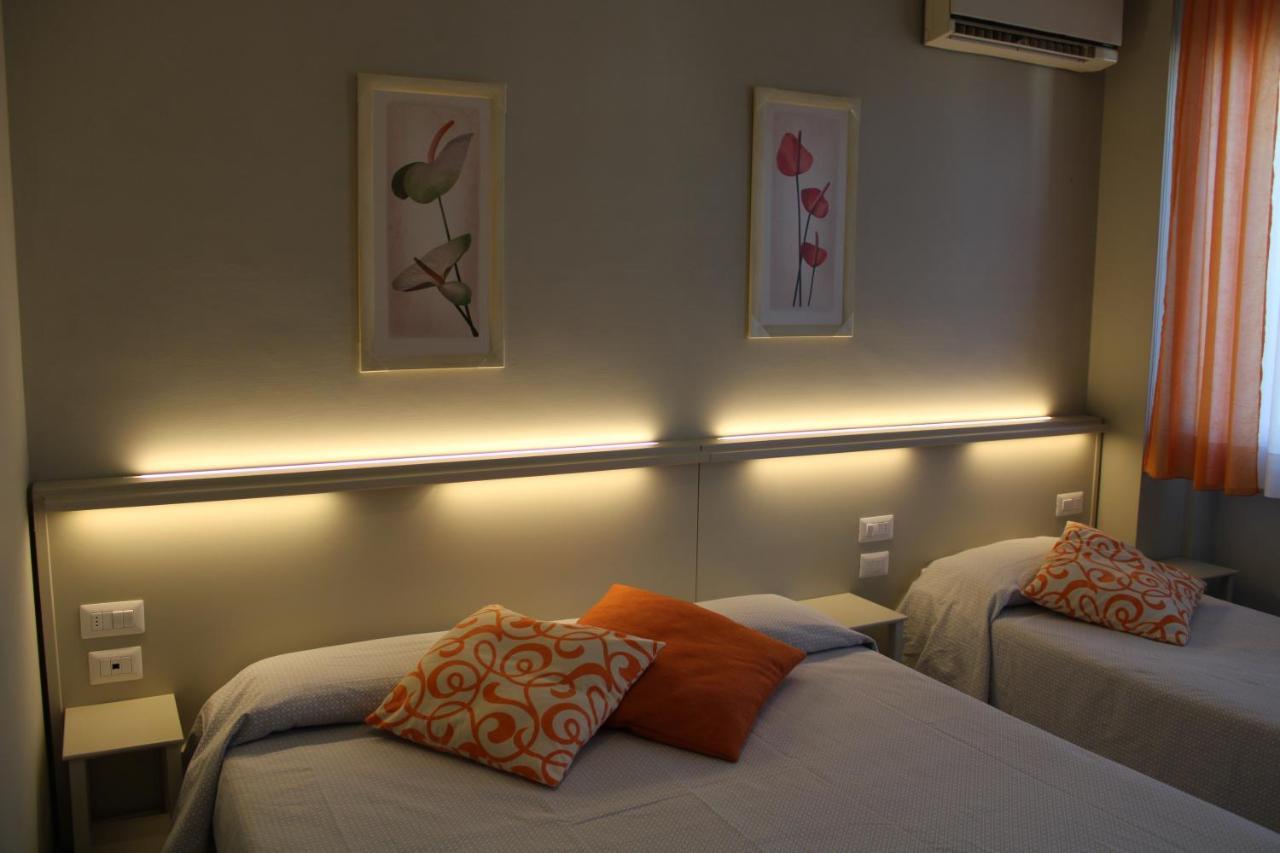 Hotel Delfina Signa Luaran gambar